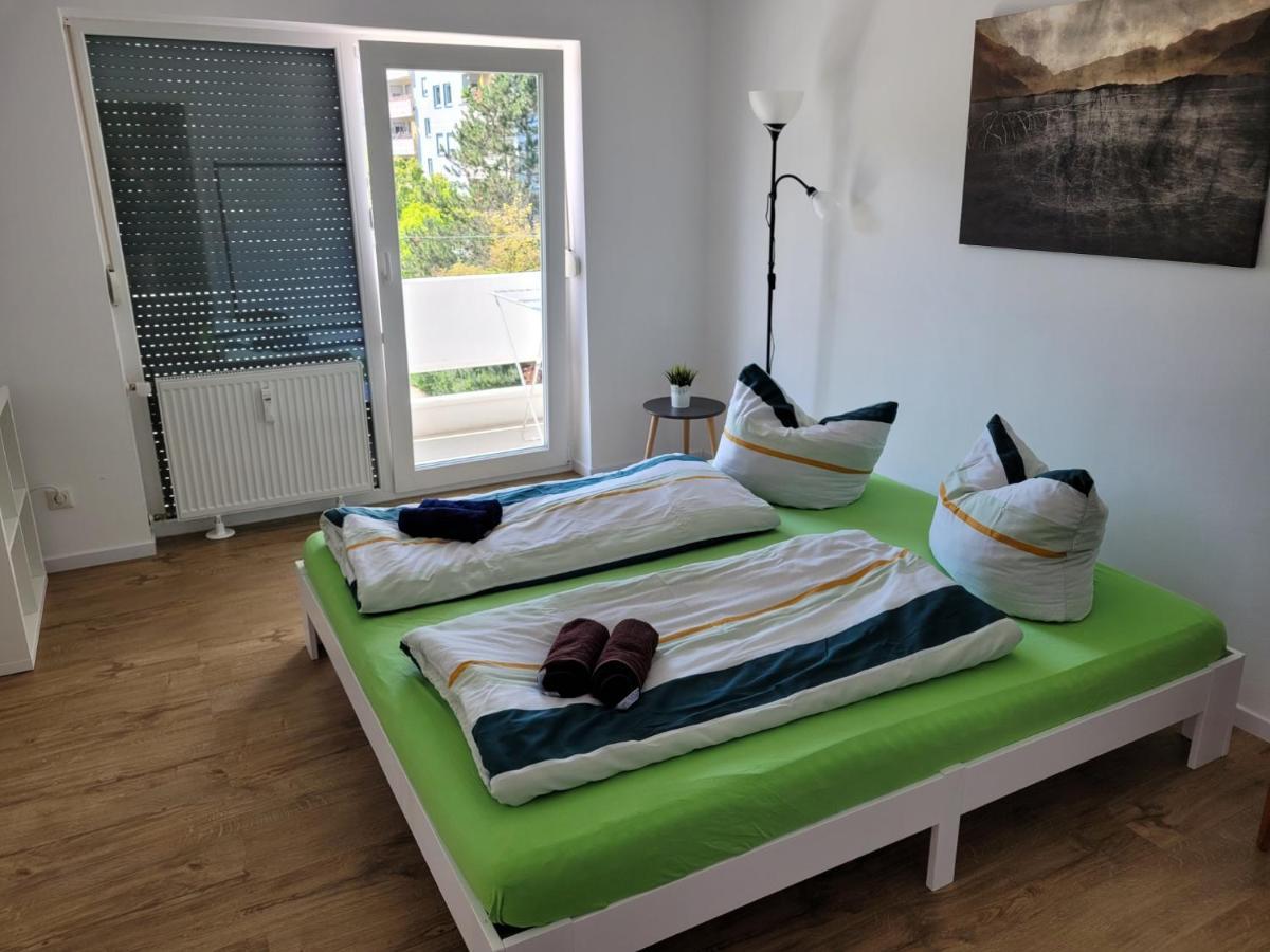 Schoene, Gemuetliche Moeblierte 2 Zi Wohnung In Rgb Ratisbona Exterior foto