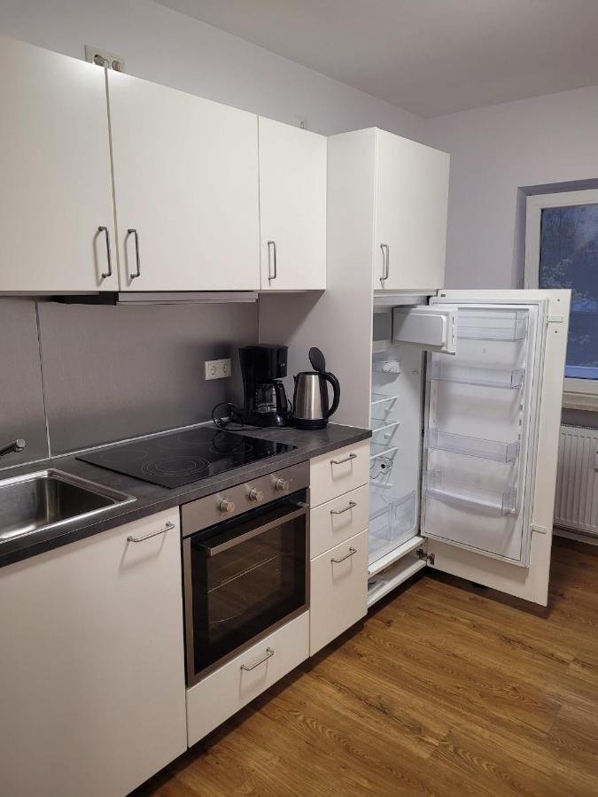 Schoene, Gemuetliche Moeblierte 2 Zi Wohnung In Rgb Ratisbona Exterior foto